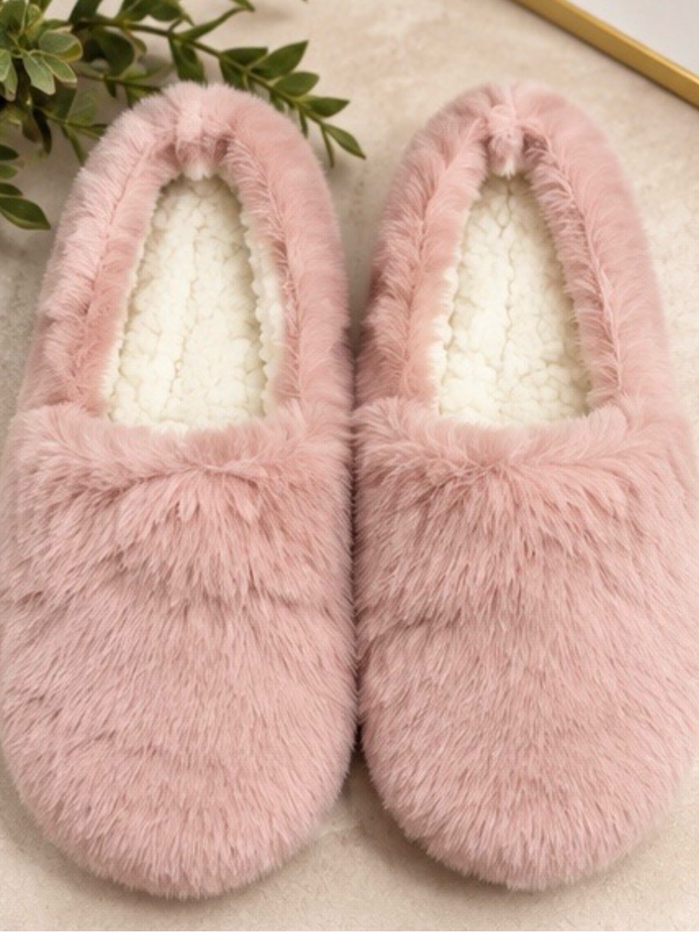 Auden Plush Faux-Fur Pink Women's Slip-On Slippers